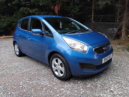 KIA VENGA 1.4 CRDi 2