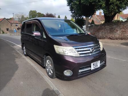 NISSAN SERENA Highway Star